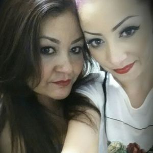 Meet your Posher, Yolanda